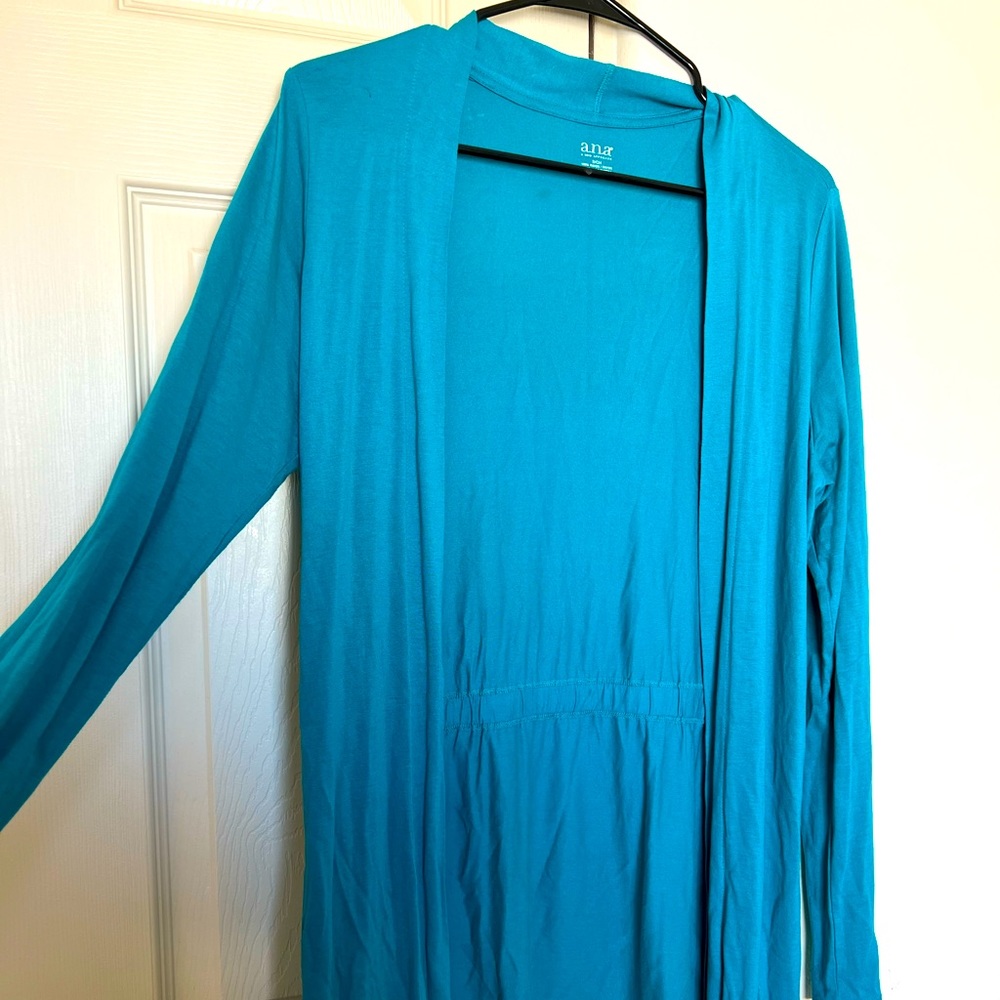 Light long sleeve cardigan *never worn*